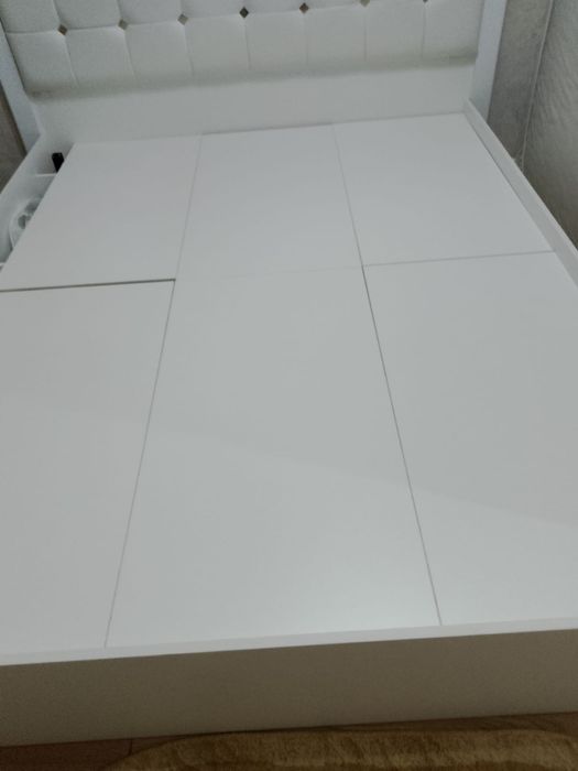 Продам кровать 1600см