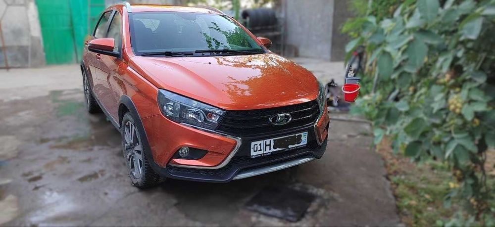 LADA VESTA SW-CROSS в хорошем состоянии