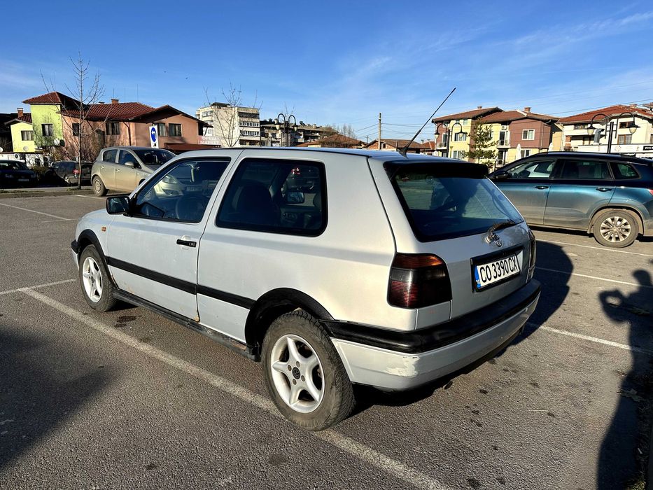 VW Golf 3 GT 1.6 ГАЗ/Бензин 101 коня