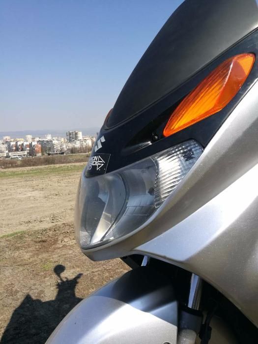 Suzuki burgman 150 Сузуки Бъргман  НА ЧАСТИ