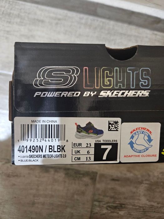Детски, светещи “Skechers”
