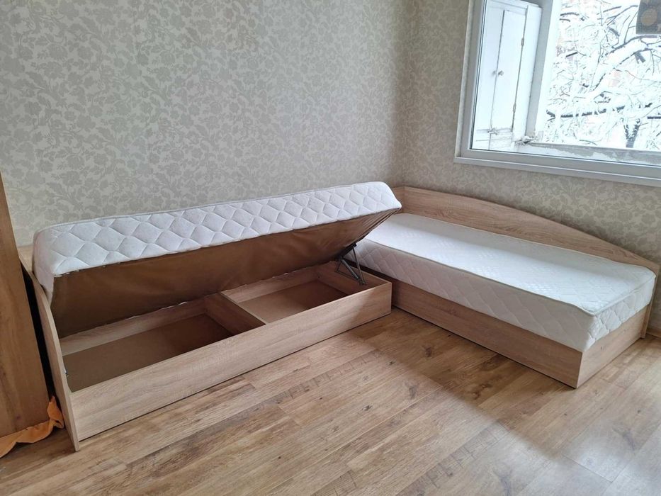 Легла с матраци (с механизъм)