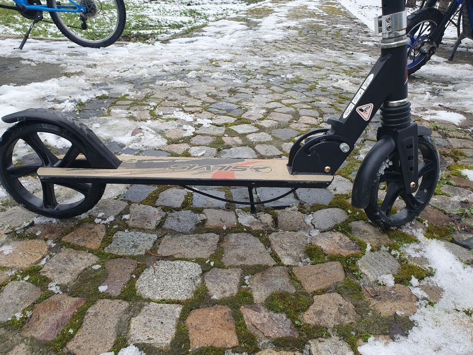 Trotineta baieti cu 2 roti