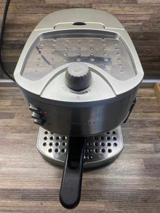 Кафемашина Delonghi с капучино система