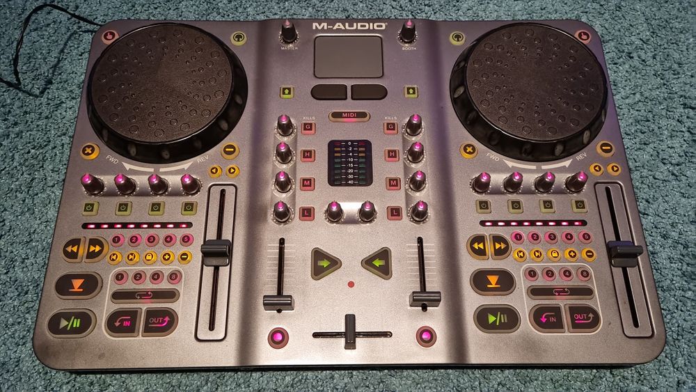 Cosola dj M-Audio Exponent