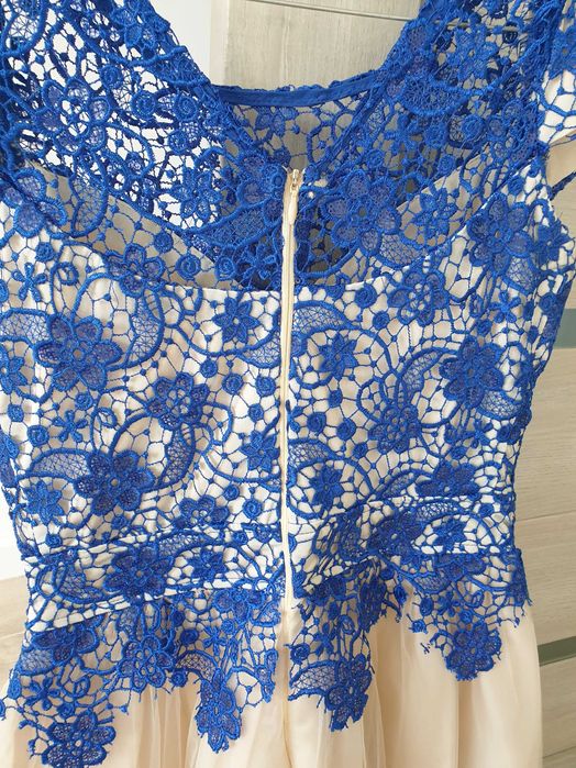 Vand rochie ocazie marimea 36 - S