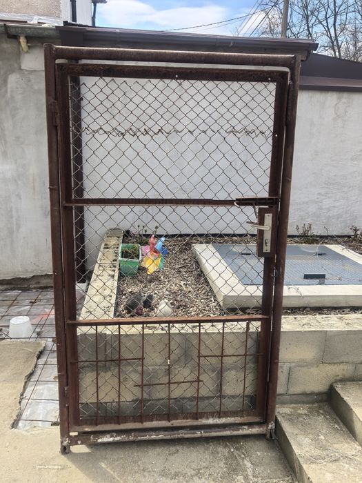 Продавам метална порта