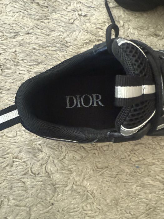 Кроссовки Dior b22