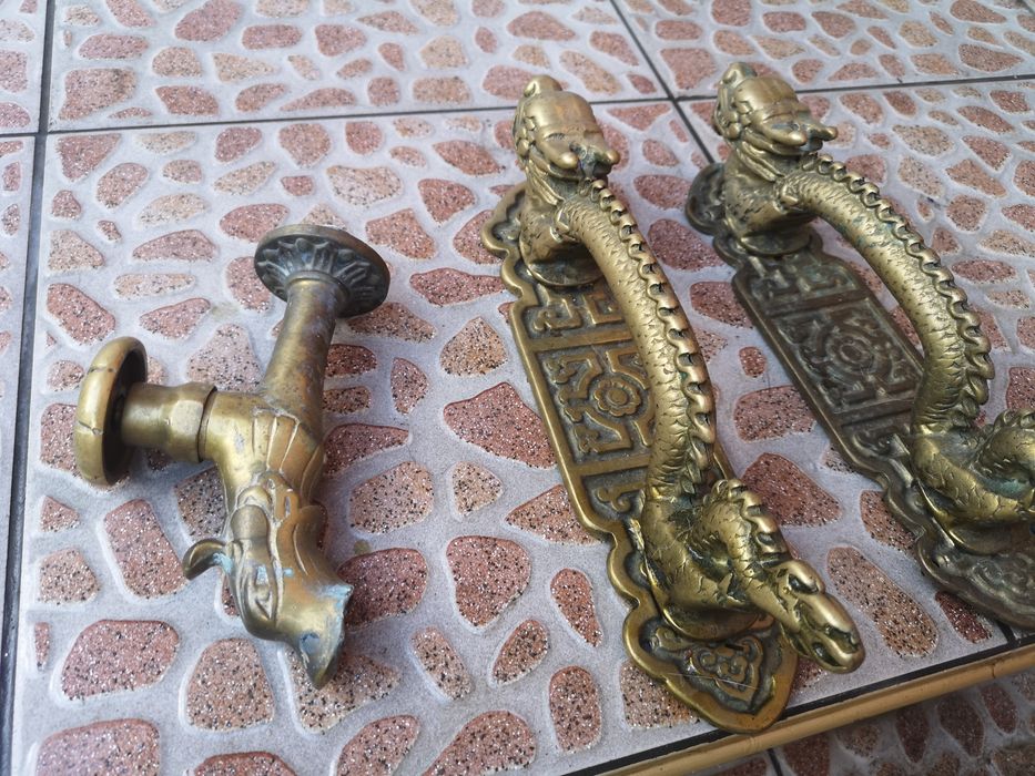 Китайски Дракони от Броиз Дръжки  за Врати И Кран за Вода
