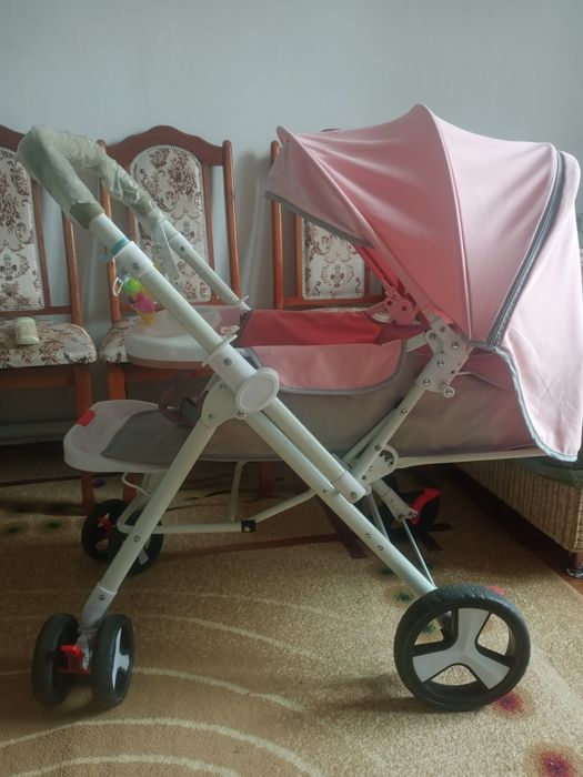 Продам коляску срочно