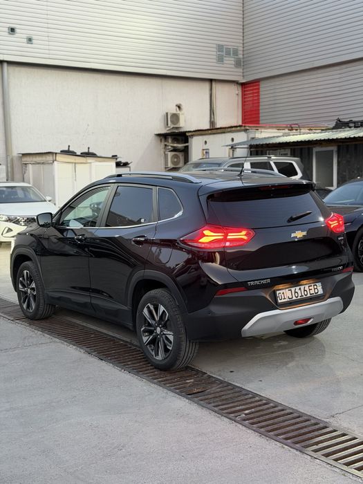 Chevrolet Tracker 2023 — 2