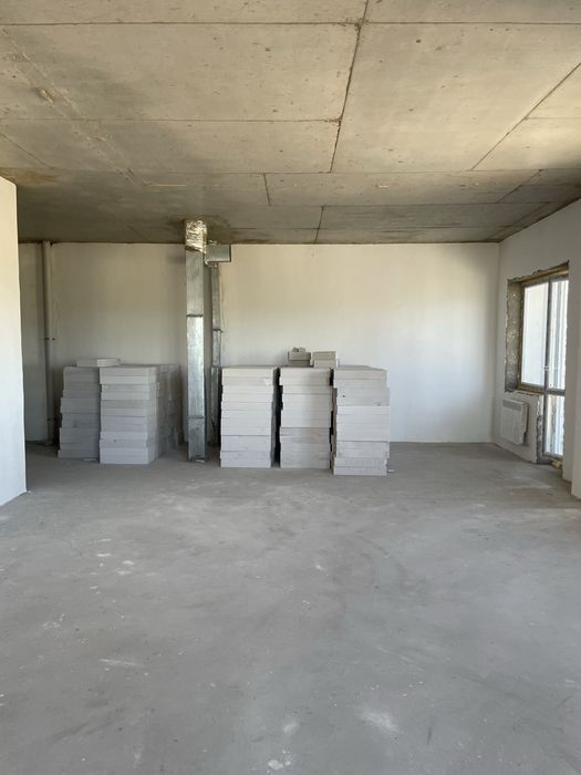 Продаю -2-х.ком.кв  в Караганде
