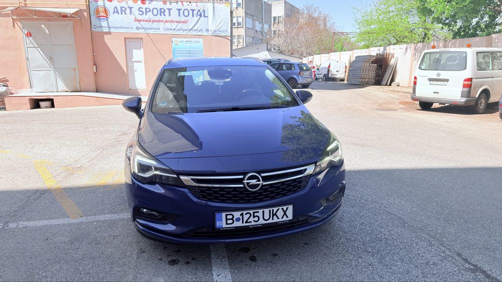 Opel astra sports tourer+ 2018 1.6cdti