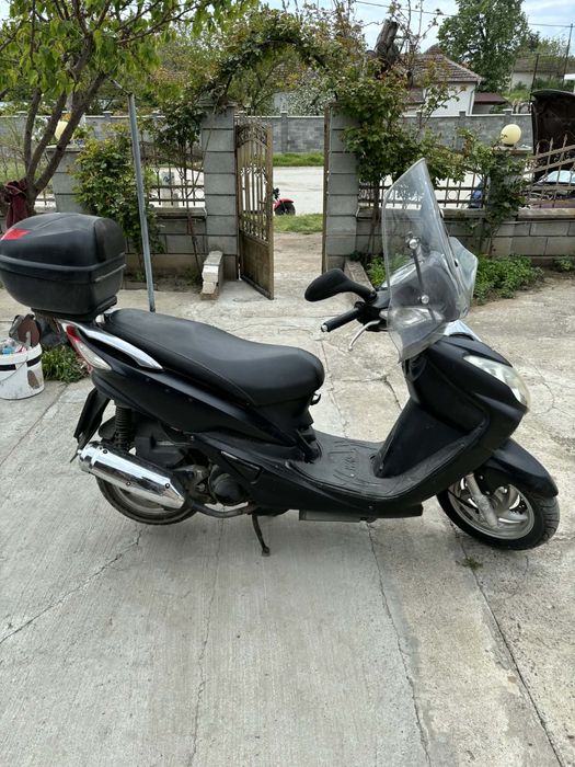 Продавам скутер SYM 125cc, 4-тактов, 2008 г.