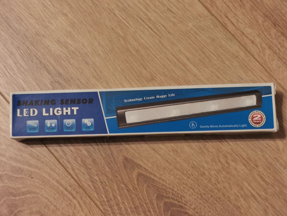 Corp lampa LED cu senzor mișcare