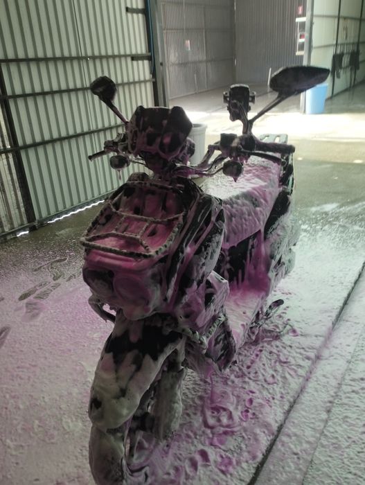 Tank skuter sotiladi