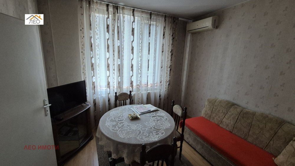 Продава се Четиристаен апартамент в Севлиево - 91 кв.м за 1040 €/кв.м - Снимка #2