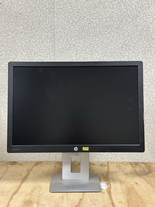 HP EliteDisplay E242 – 24” IPS монитор