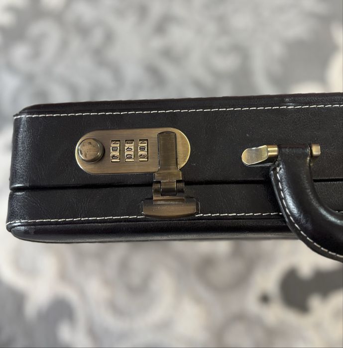 Servieta diplomat vintage din piele