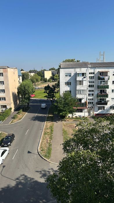 Apartament 2 camere - Decomandat - Micro 17