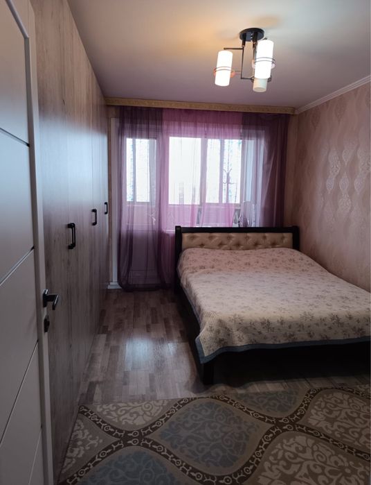 Продам квартиру 4 комнаты