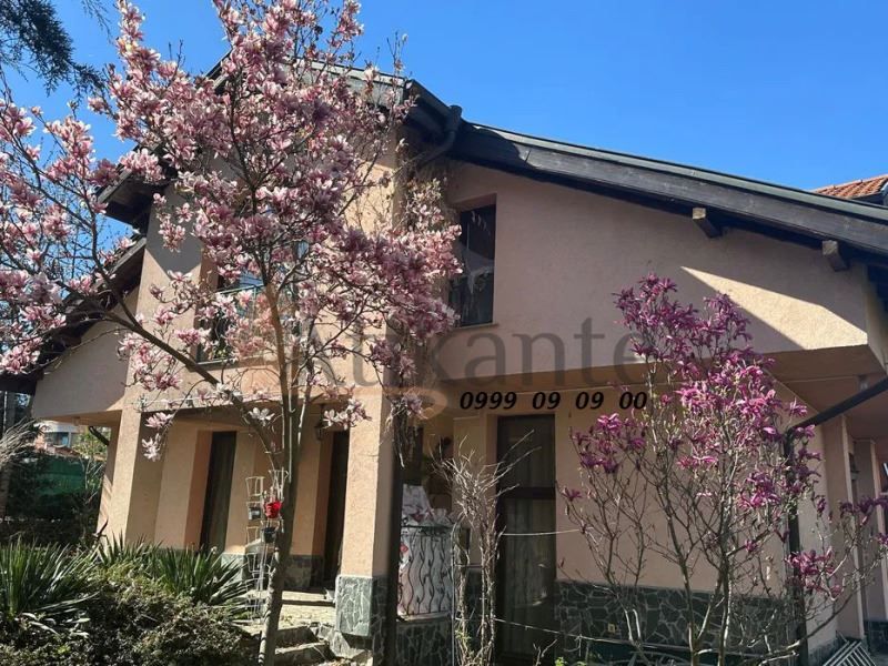 Дава се под наем Къща в с. Панчарево, Област София-град - 280 кв.м за 1650 € - Снимка #2