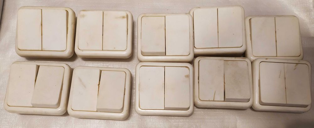 Ключ за осветление, розетка TV, розетка за стационарен телефон