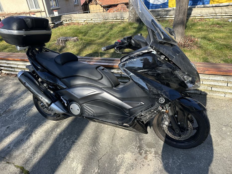 Ямаха т-мах внос от италия на 28000км