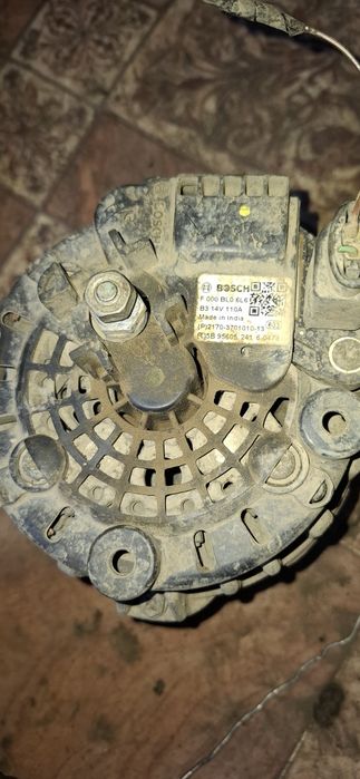 Продам гениратор бош 110а приора и 90а