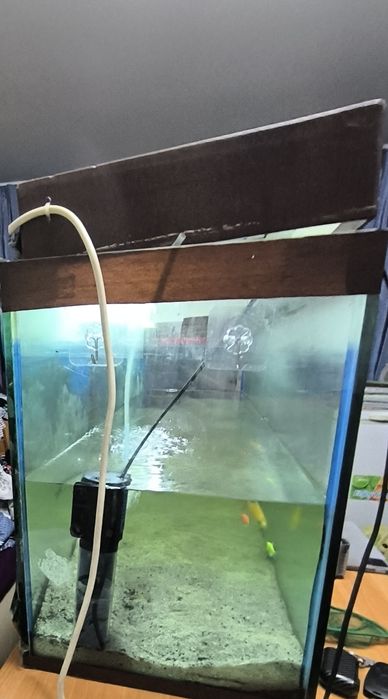 Аквариум срочно 200 литров!!