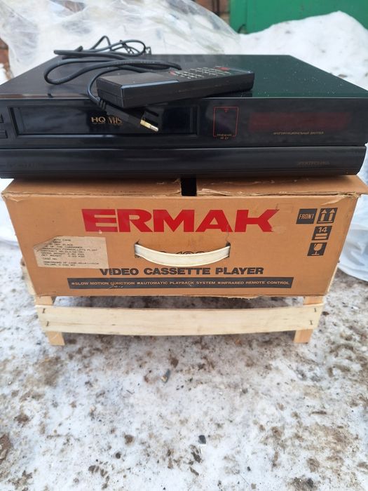 Продам видеомагнитофон