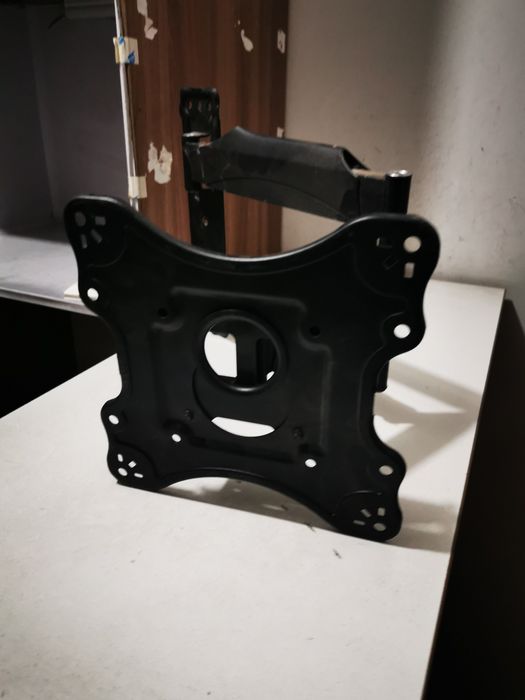 Продаю кранщтейн для телевизора