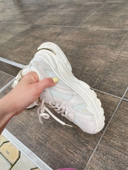 Дамски сникърсии