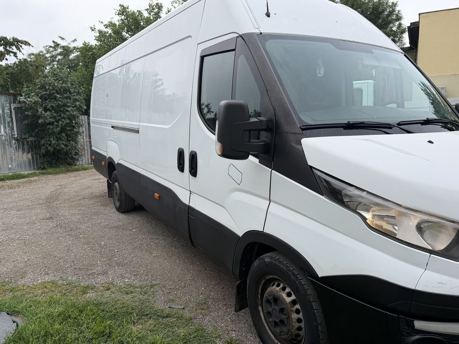 Iveco Daily varianta XXL