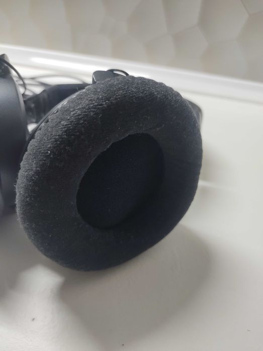 Слушалки M-audio Studiophile Q40