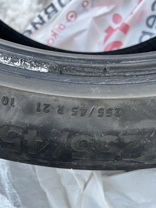 255/45 R21 Continental лето