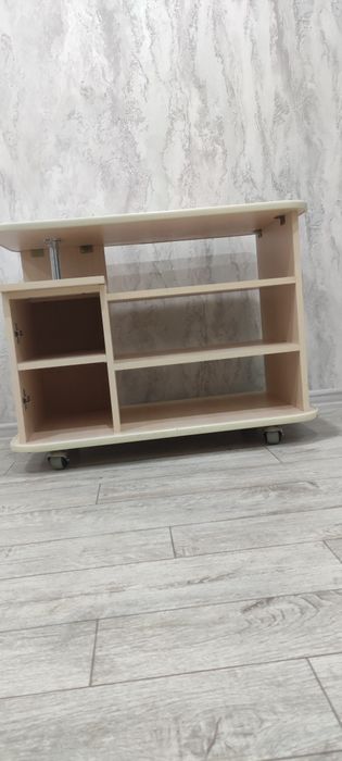 Тумбочка под телевизор