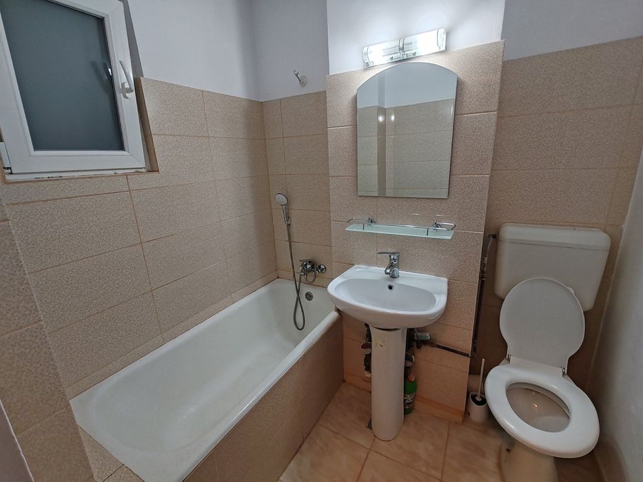 Închiriez apartament 2 camere 7/9 Bv. Timișoara  29