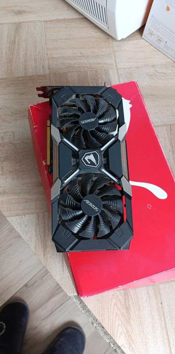 4 бр Mining Rig ( копачка ) с 4GB видео карти