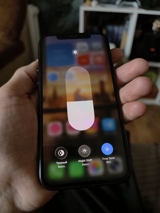 iPhone 11 Pro 64gb (акб 69%)