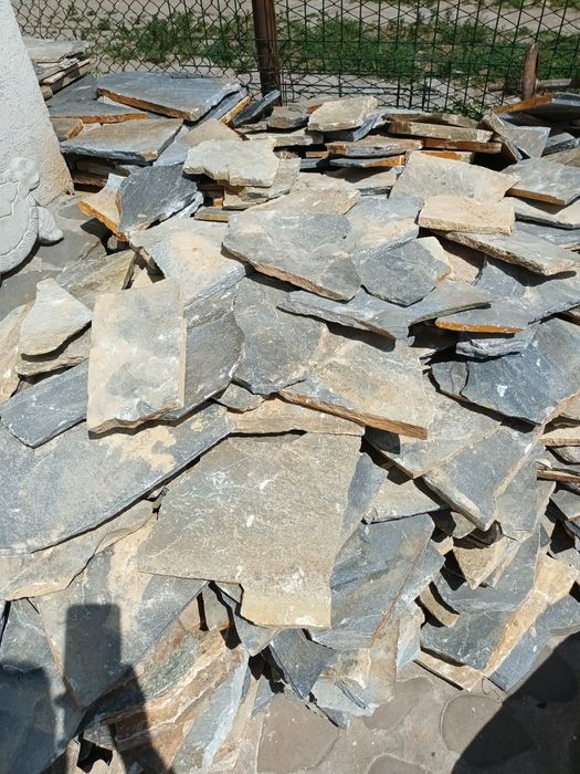 Depozit vând piatră de Grecia