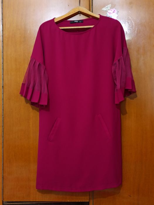 Платья новые шикарного качества