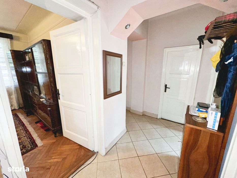 Apartament DE VÂNZARE
Strada Liliacului, Târnăveni
