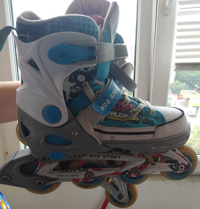 Vand patine cu role cu dimensiune reglabila