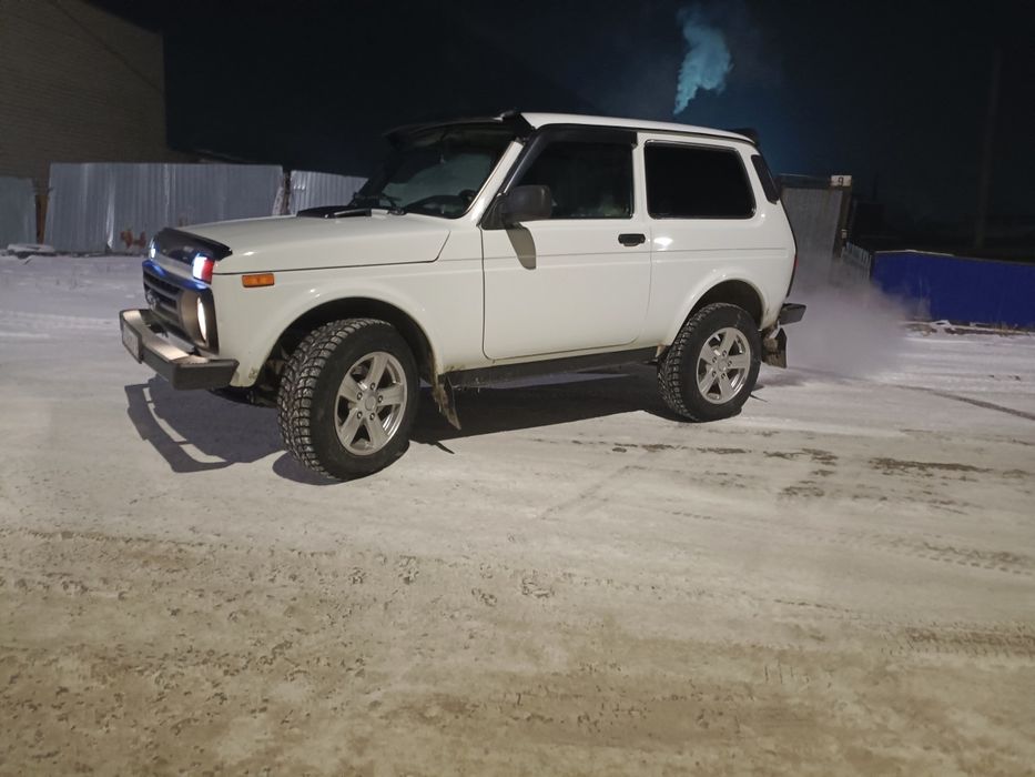 Продам ниву Урбан