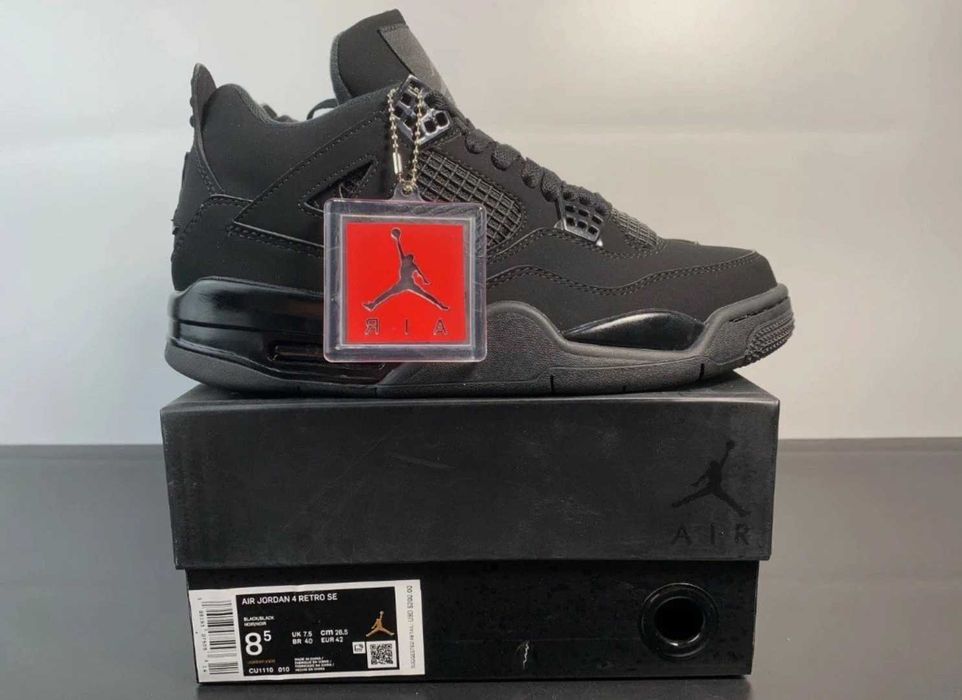 *PREMIUM* Air Jordan 4 Black Cat - livrare cu verificare
