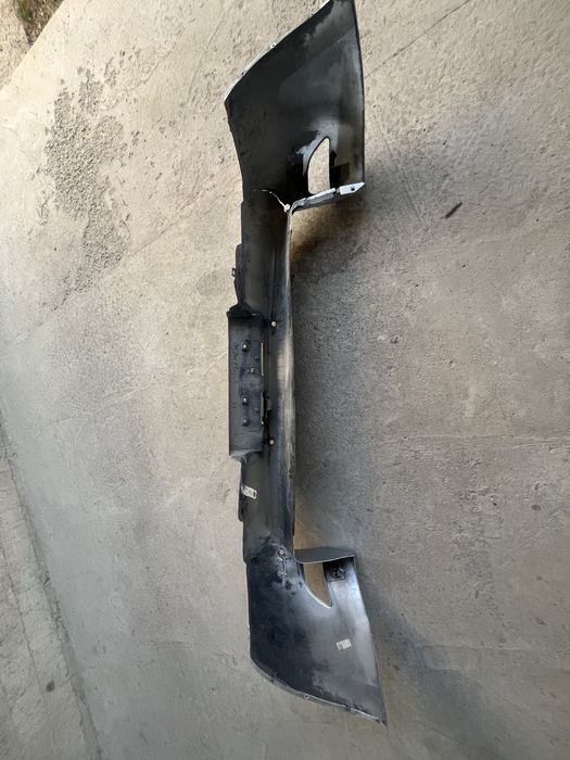 Бампер задний на rav4