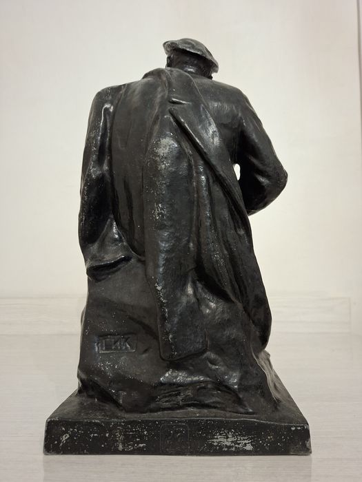 Статуэтка производства СССР