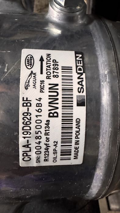 Компрессор кондиционера Land Rover Range Rover L405