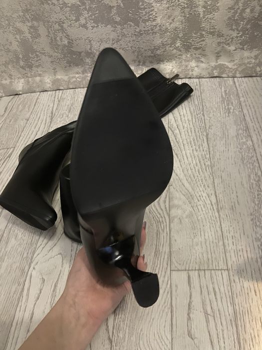 Сапоги с небольшим каблуком